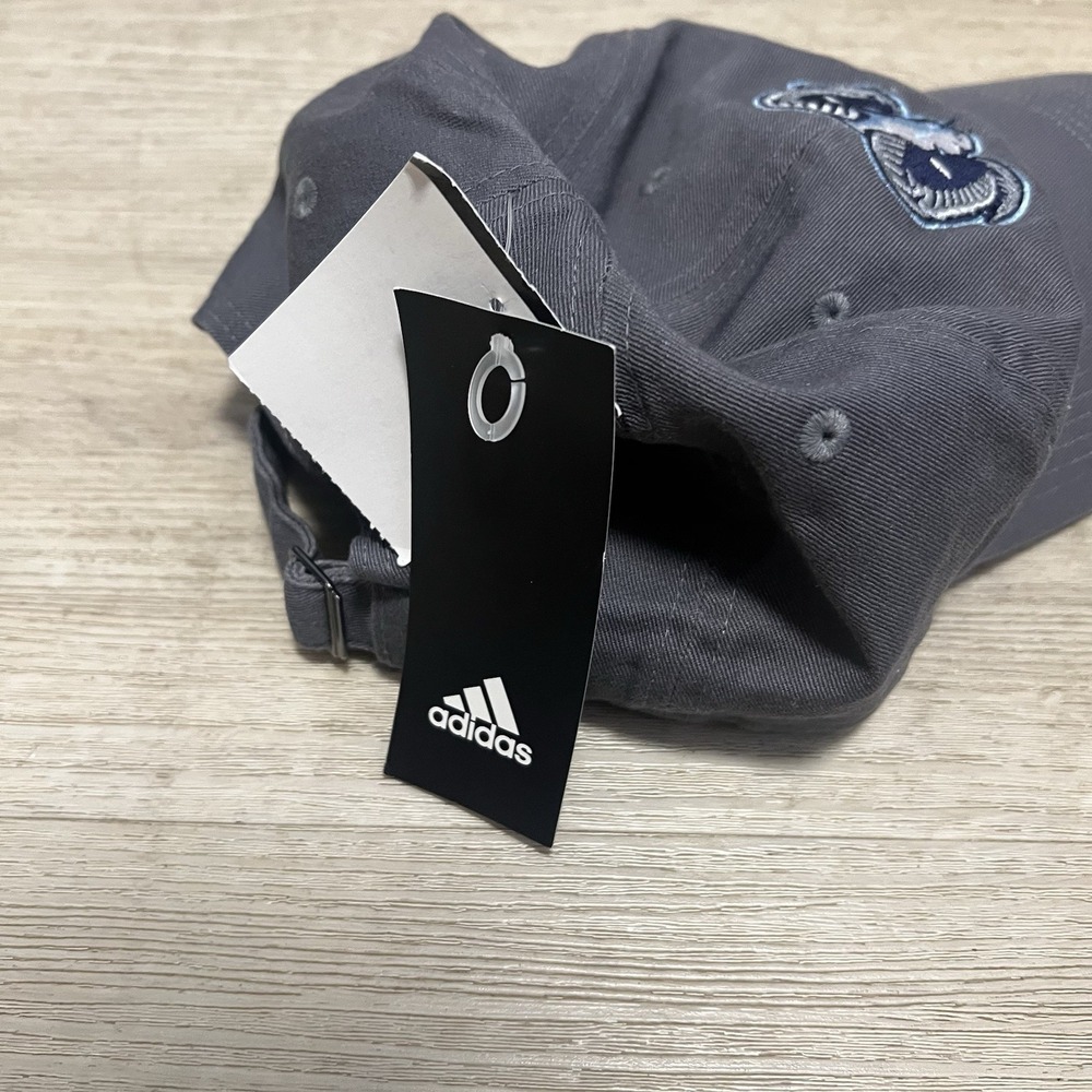 Tufts University Jumbos Adidas Gray Adjustable Hat NWT OSFM NCAA Boston BU BC NE - Picture 4 of 7
